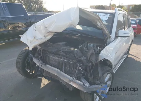 2010 Mercedes-Benz Glk 350 4Matic z USA, uszkodzony, nr VIN WDCGG8HB1AF268417